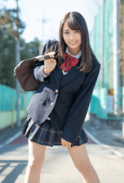 黒木ひかり,制服