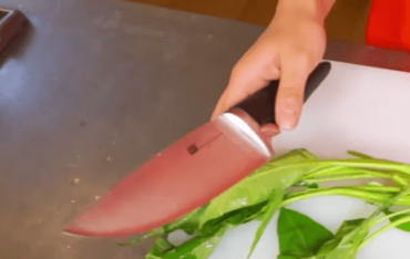 関根りさ,ジョージ,包丁